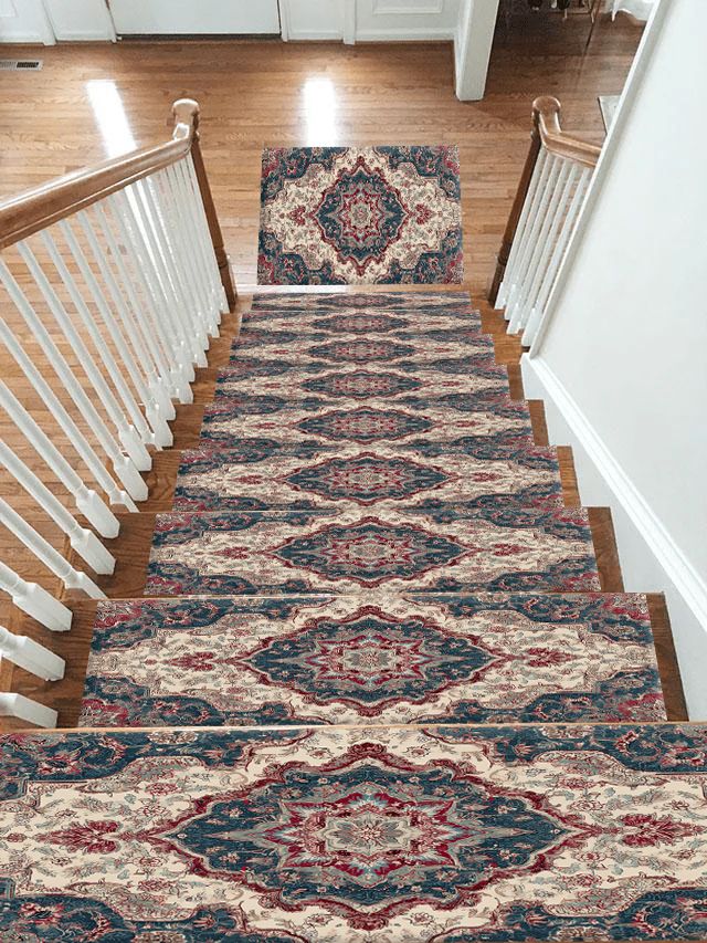 Ivory and Navy Floral Persian Medallion non-slip stair mat