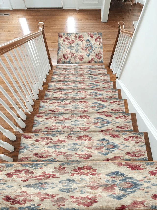 Faded Red and Blue Damask non-slip stair mat